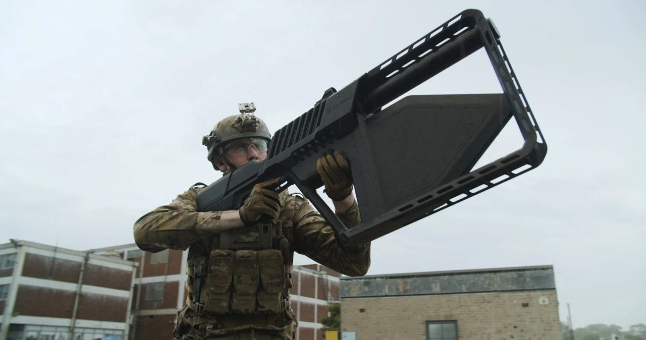 DroneGun Tactical (C)